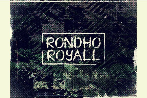 Rondhoroyall: A Bold Display Font for Editorial Impact